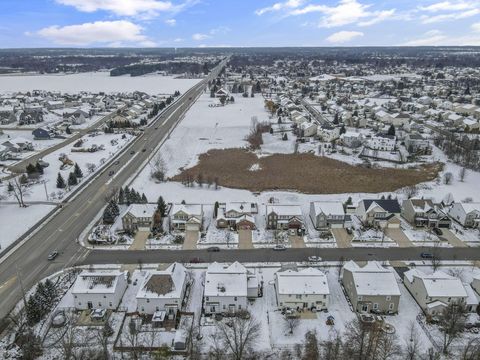 Tiny photo for 566 Preston Trails Drive, Pickerington, OH 43147 (MLS # 226004433)