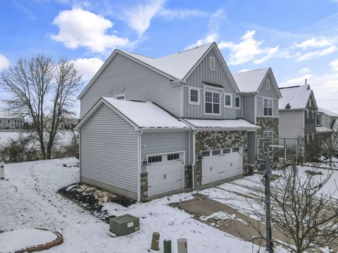 Tiny photo for 566 Preston Trails Drive, Pickerington, OH 43147 (MLS # 226004433)