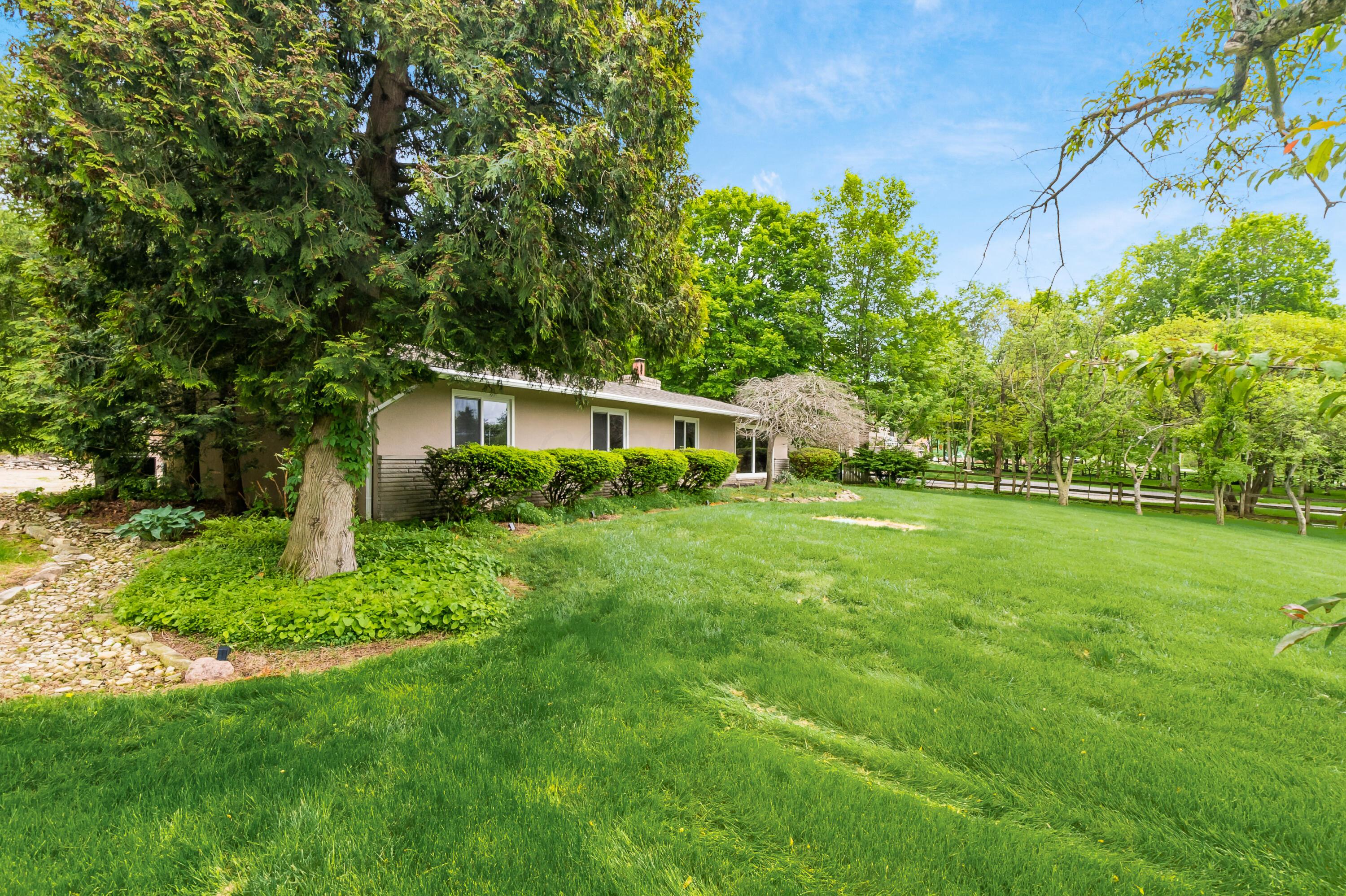 7321 Riverside Drive, Powell, Ohio image 4