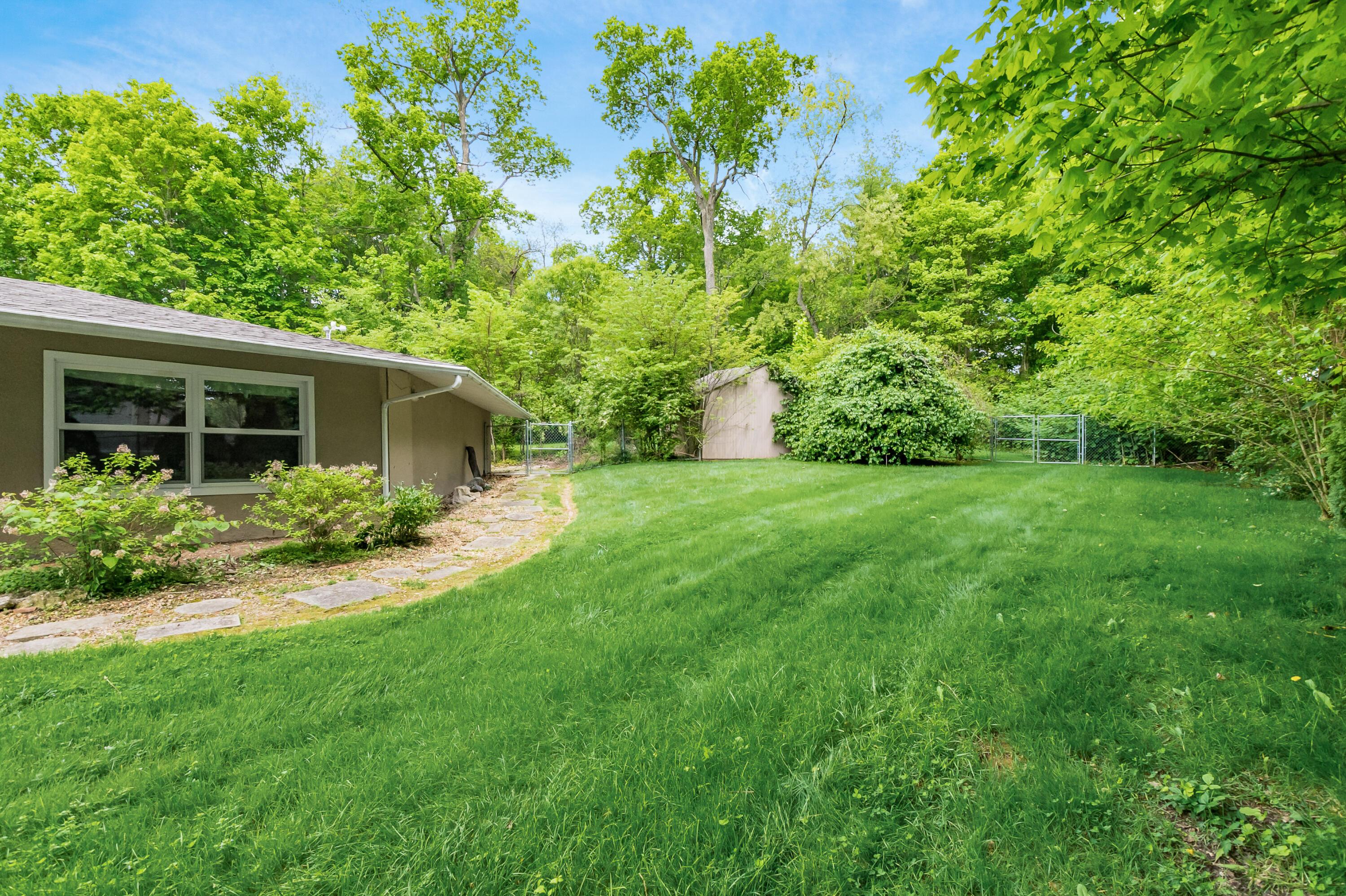 7321 Riverside Drive, Powell, Ohio image 42