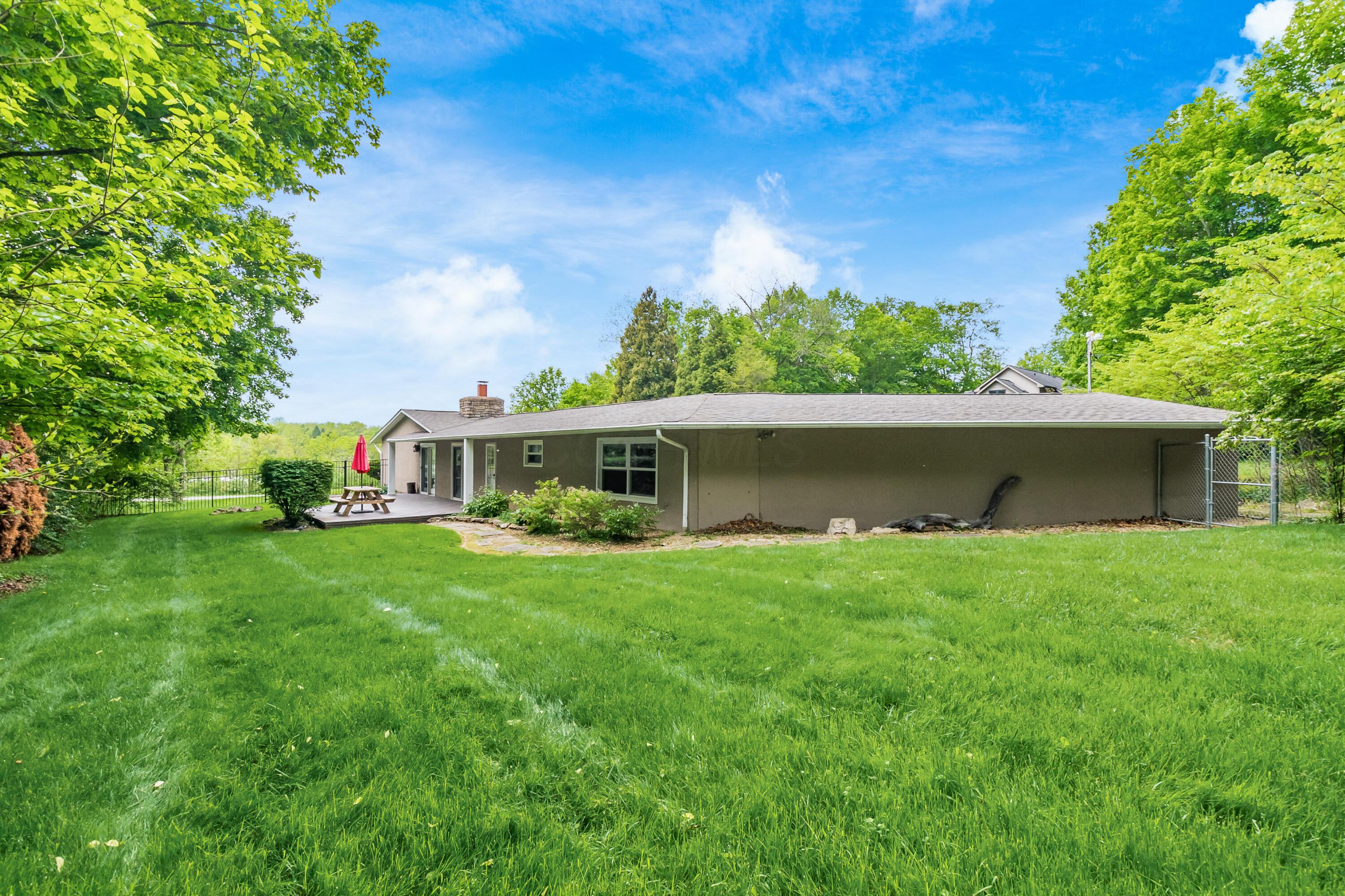 7321 Riverside Drive, Powell, Ohio image 39