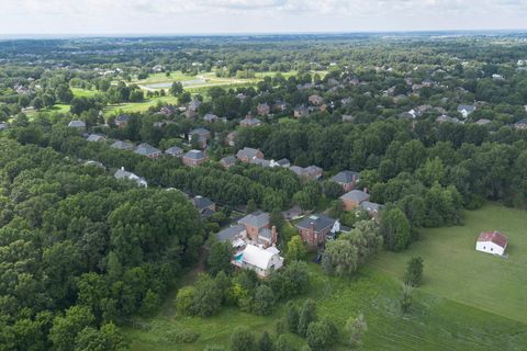 Tiny photo for 7747 Sutton Place, New Albany, OH 43054 (MLS # 225027142)