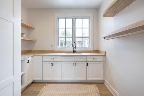 Tiny photo for 7747 Sutton Place, New Albany, OH 43054 (MLS # 225027142)