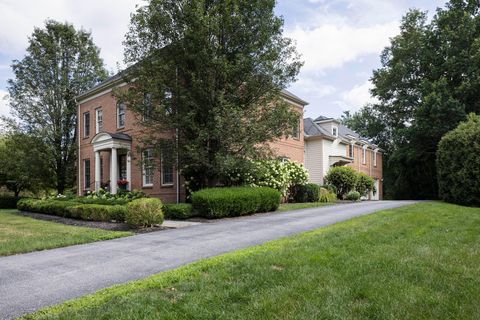 Tiny photo for 7747 Sutton Place, New Albany, OH 43054 (MLS # 225027142)