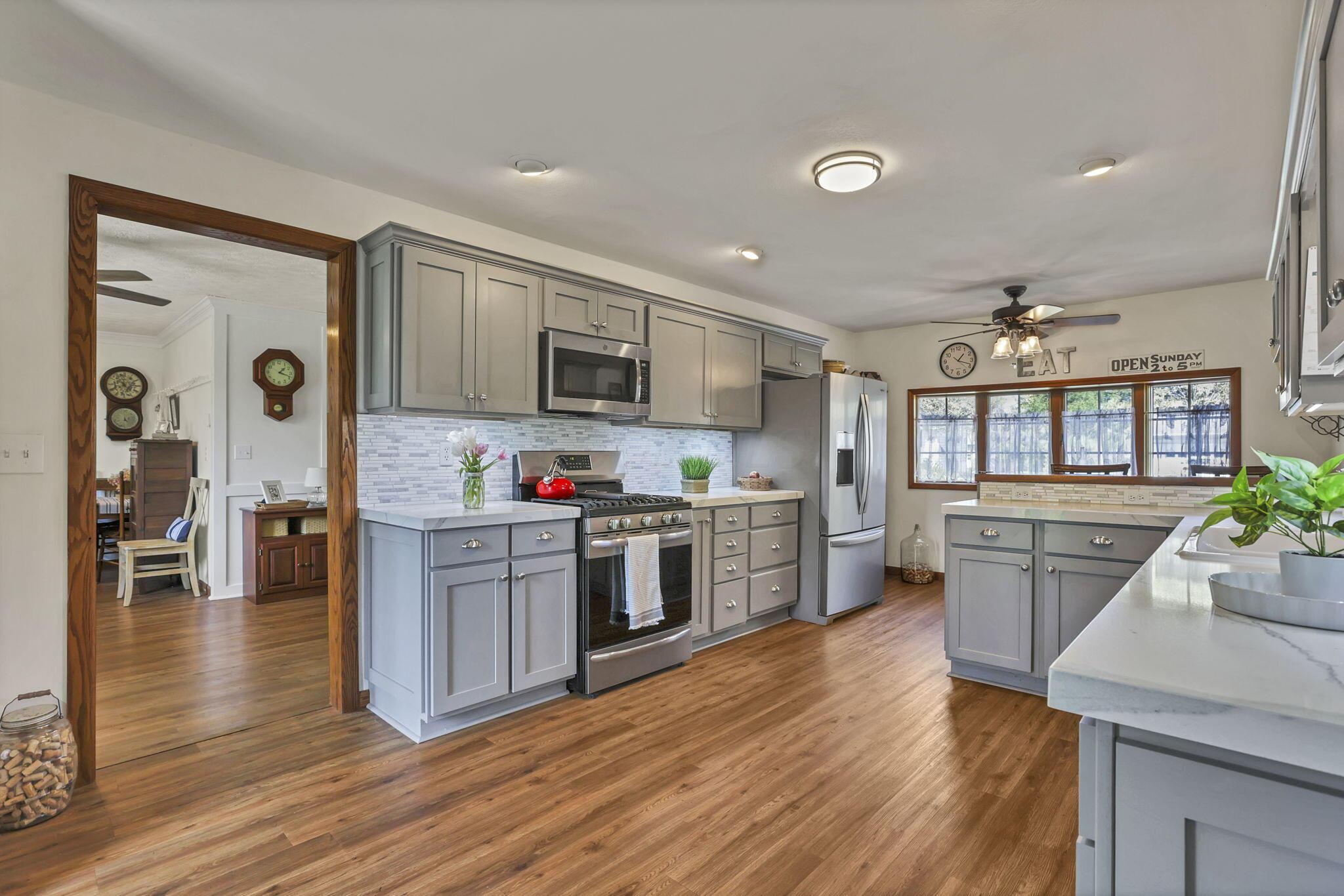 21 Aspen Lane, Pataskala, Ohio image 16
