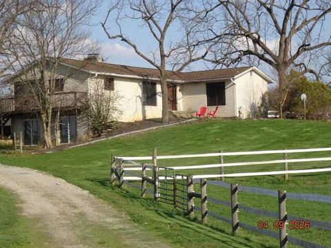 Photo of 12237 Woods Opossum Run, Orient, OH 43146 (MLS # 226011344)