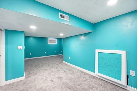 Tiny photo for 27 S Oakley Avenue, Columbus, OH 43204 (MLS # 225039626)
