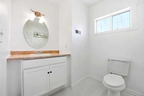 Tiny photo for 27 S Oakley Avenue, Columbus, OH 43204 (MLS # 225039626)