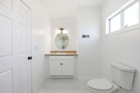 Tiny photo for 27 S Oakley Avenue, Columbus, OH 43204 (MLS # 225039626)