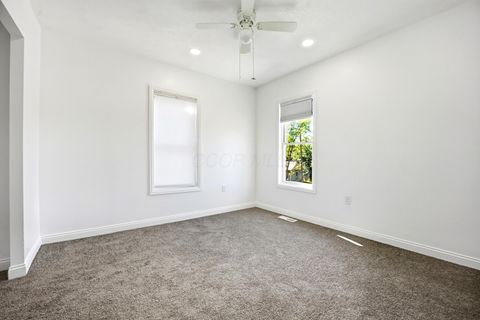 Tiny photo for 27 S Oakley Avenue, Columbus, OH 43204 (MLS # 225039626)