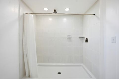 Tiny photo for 27 S Oakley Avenue, Columbus, OH 43204 (MLS # 225039626)