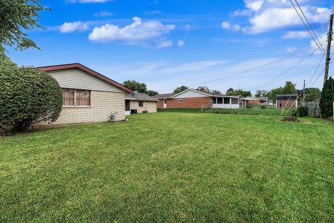 Tiny photo for 1268 Ponderosa Court, Fairborn, OH 45324 (MLS # 226034804)
