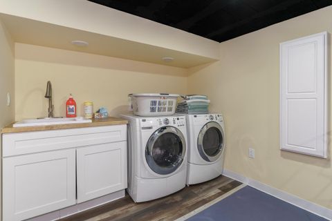 Tiny photo for 1299 Doten Avenue, Columbus, OH 43212 (MLS # 226000332)