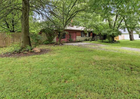 Photo of 1310 Manor Drive, Columbus, OH 43232 (MLS # 226031023)