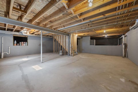 Tiny photo for 20 Madison Court, Delaware, OH 43015 (MLS # 226036170)