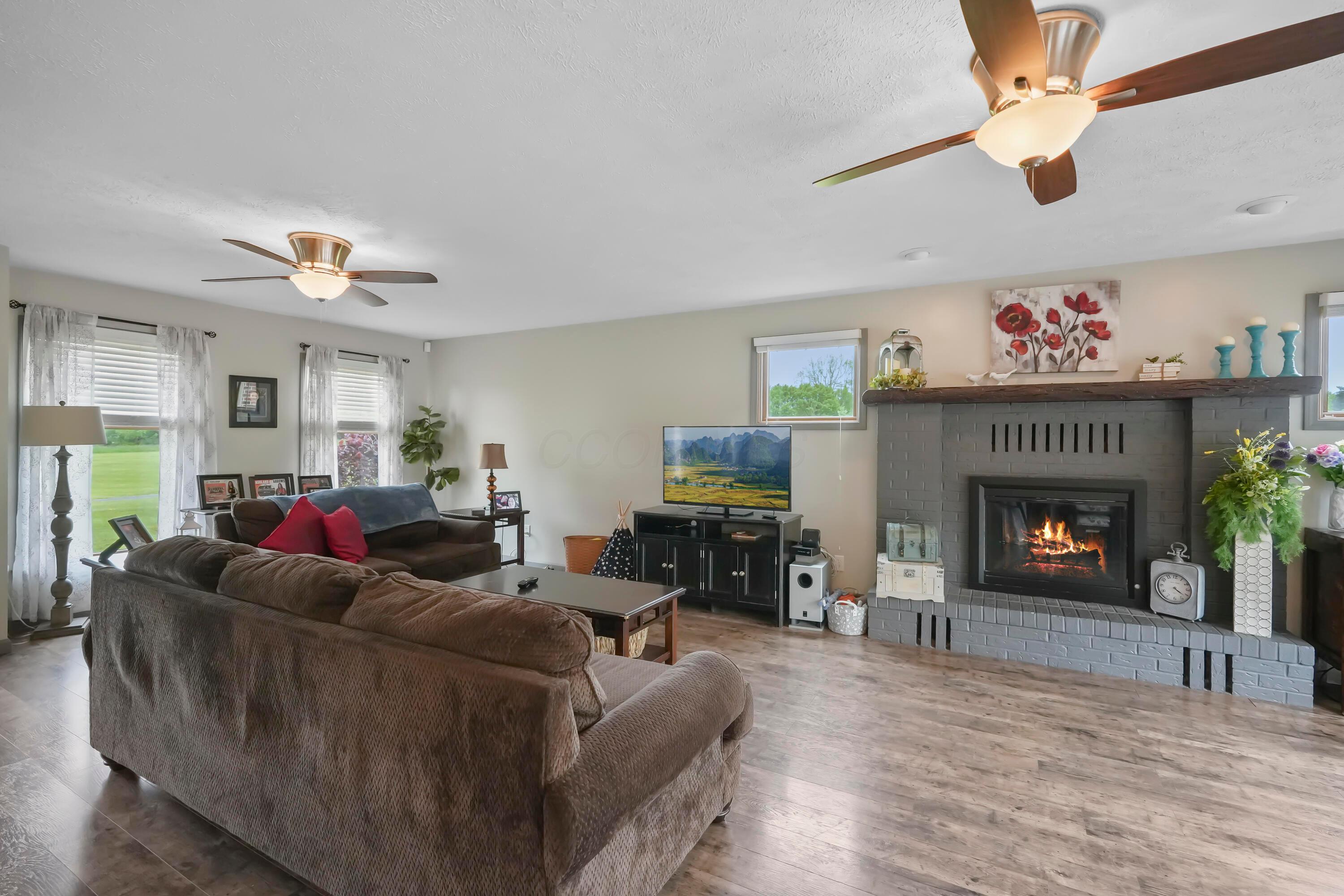 808 Township Road 1504, Ashland, Ohio image 10