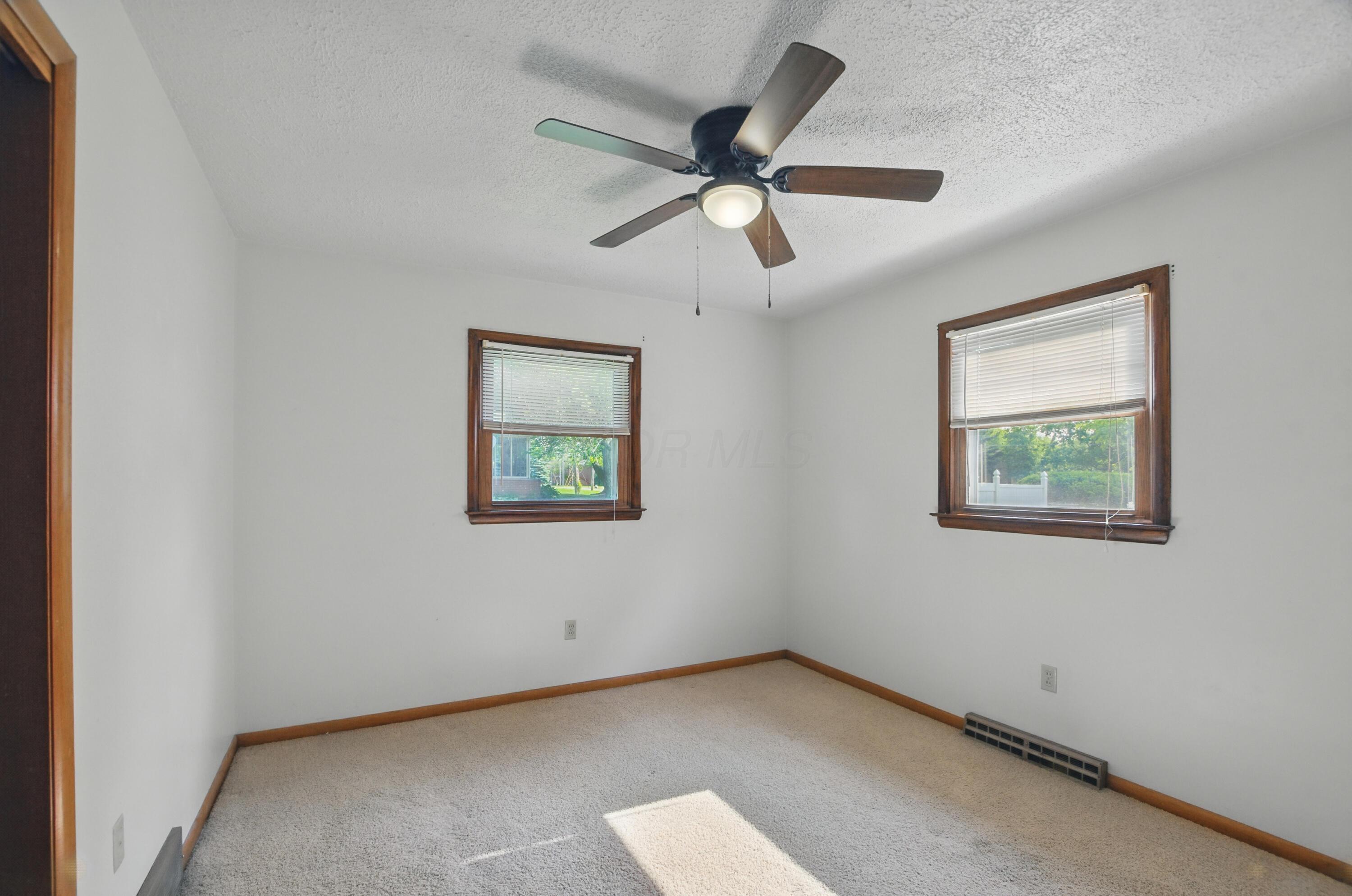 1141 Monterey Drive, Mansfield, Ohio image 19