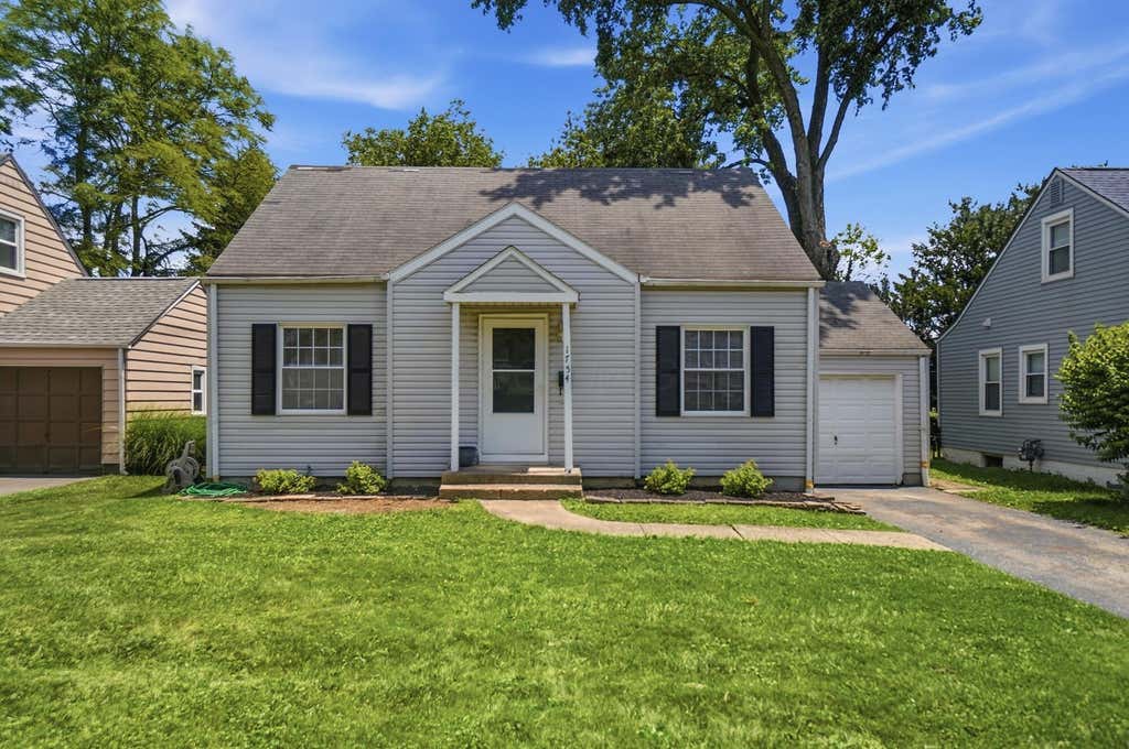 Photo of 1754 Kenny Road, Columbus, OH 43212 (MLS # 226023037)