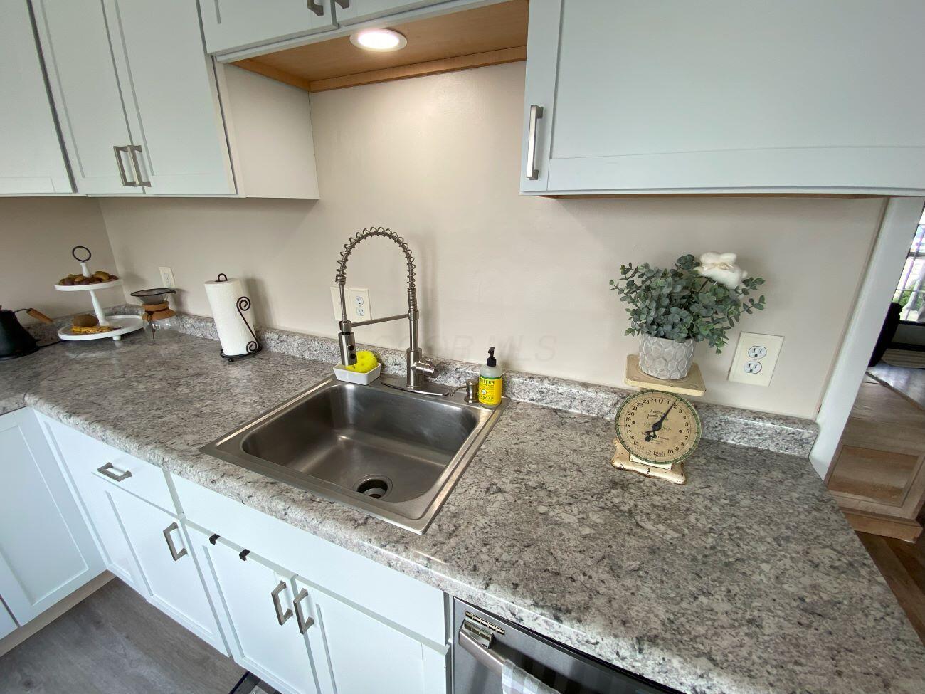 238 N Dean Street, West Mansfield, Ohio image 10