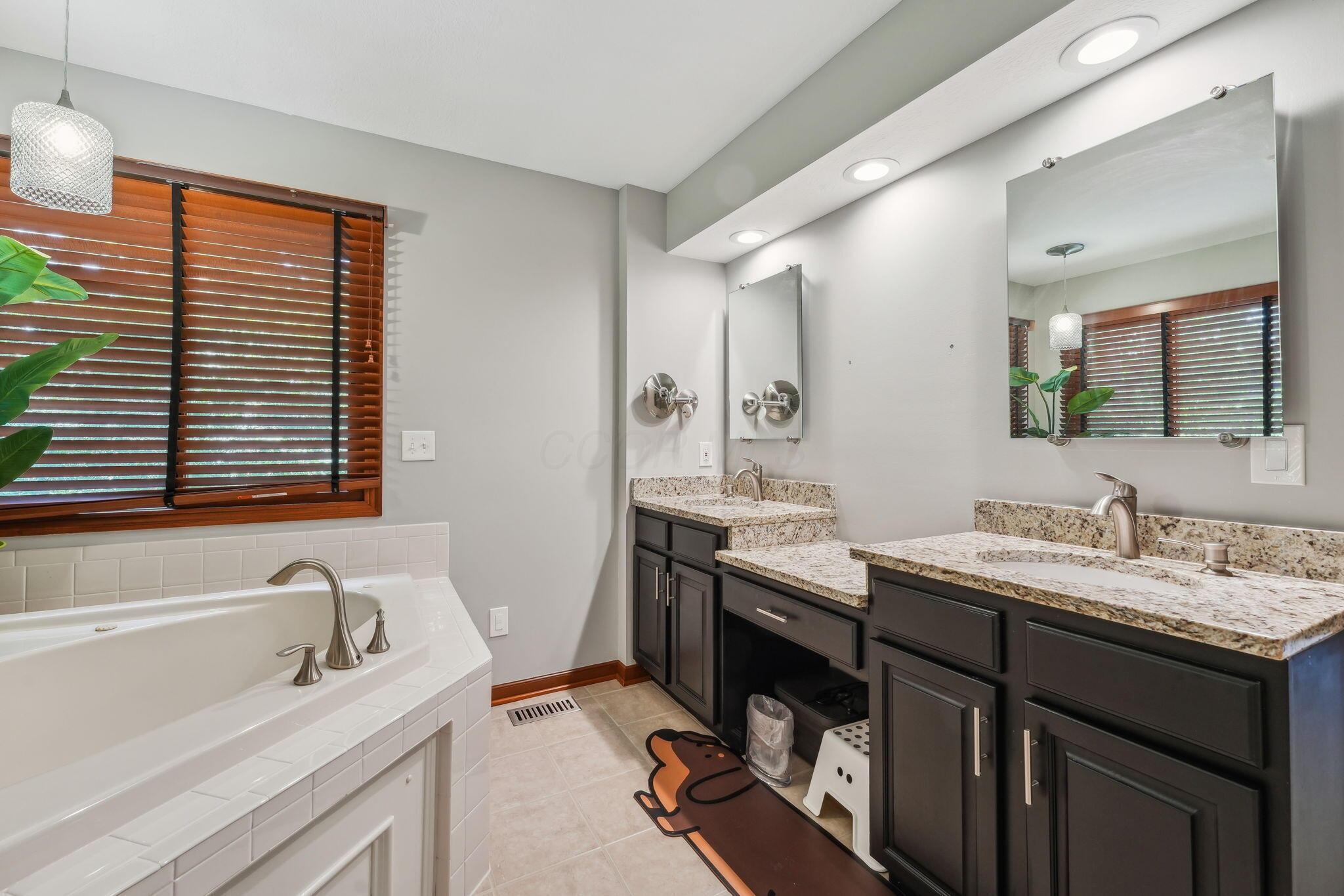 1229 Whispering Meadow Court, New Albany, Ohio image 36