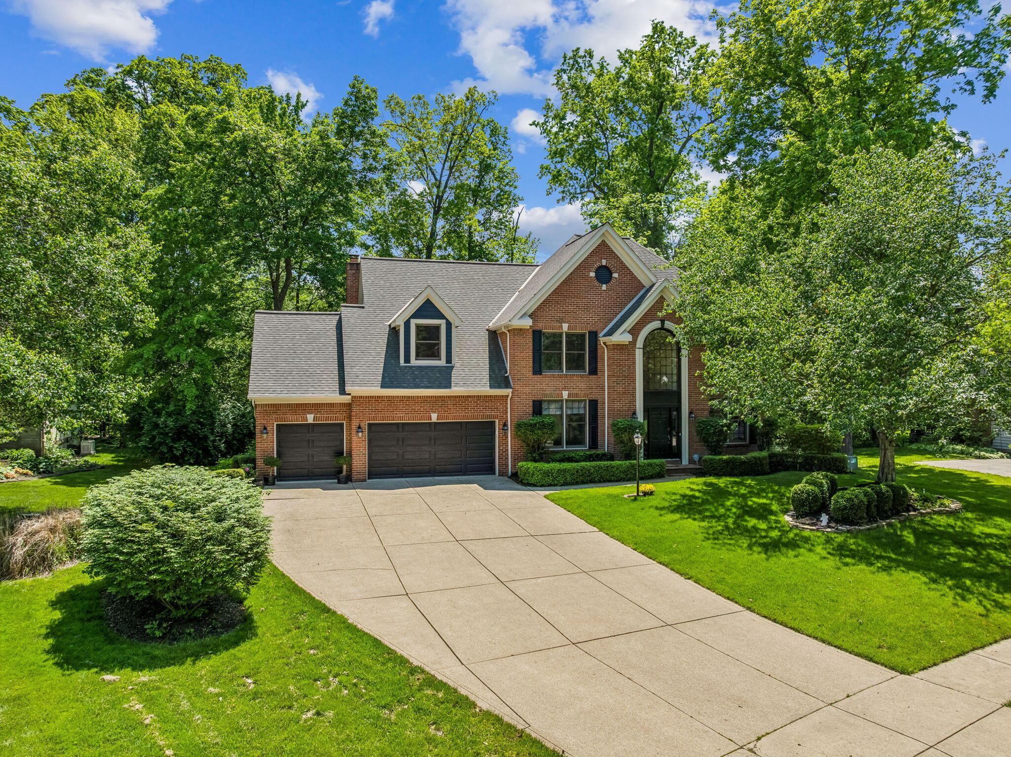 1229 Whispering Meadow Court, New Albany, Ohio image 4