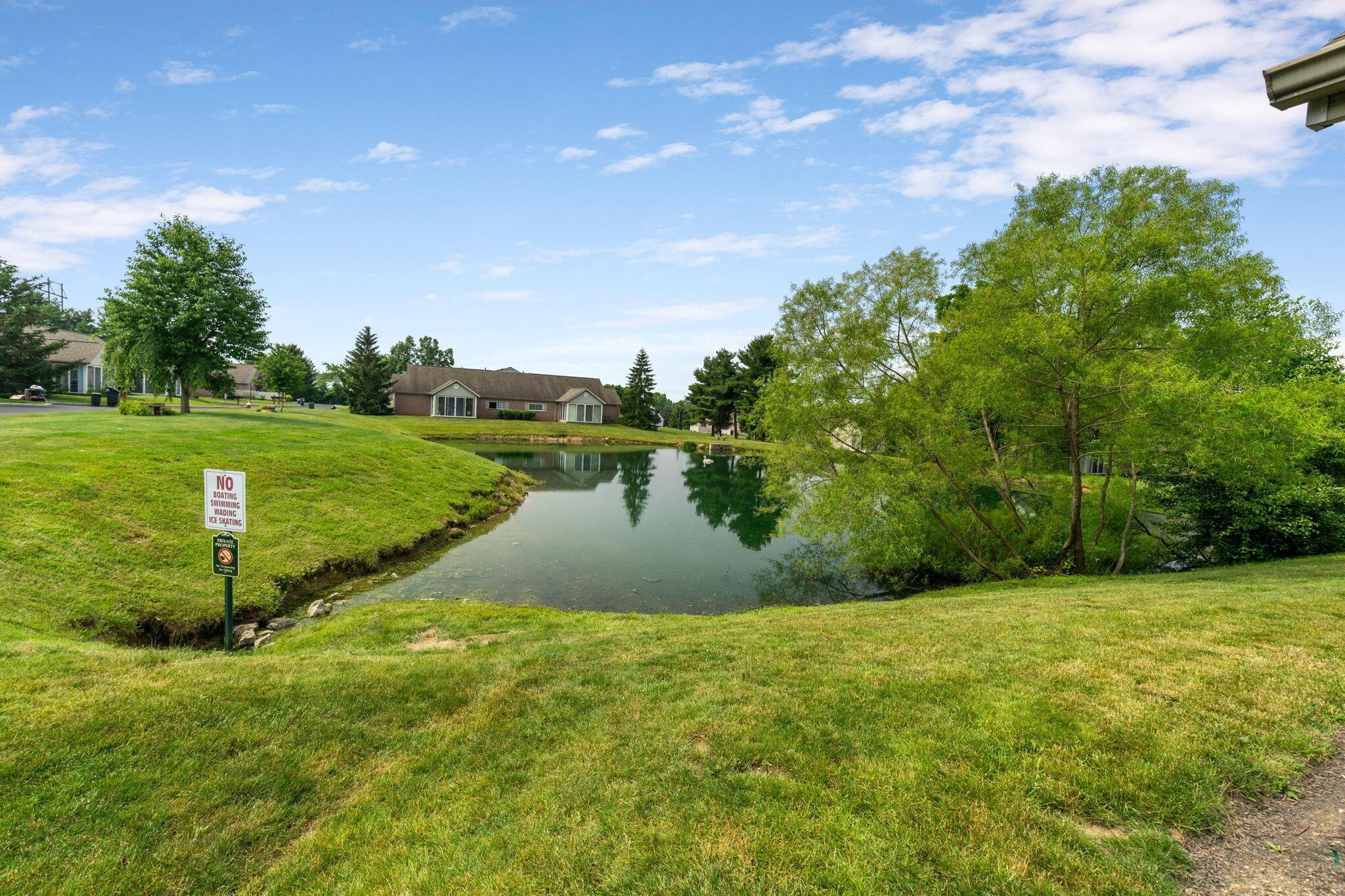 4075 Chennin Drive, Columbus, Ohio image 12