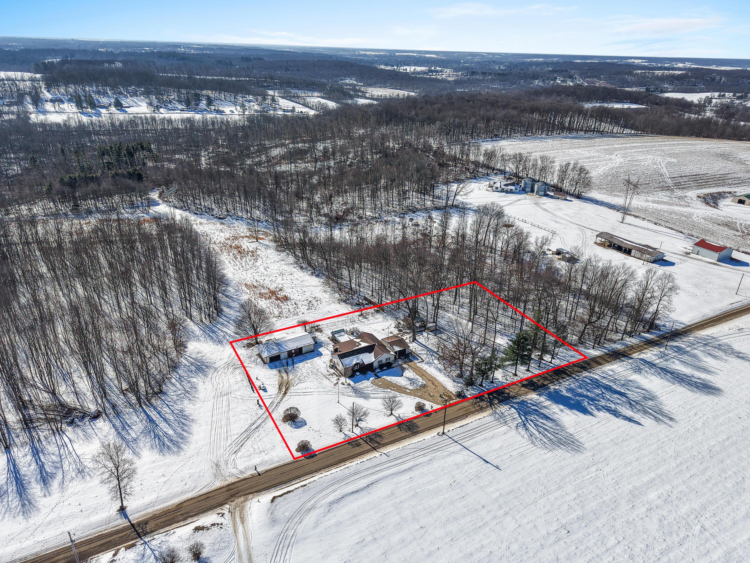 17570 Allen Road, Mount Vernon, Ohio image 3