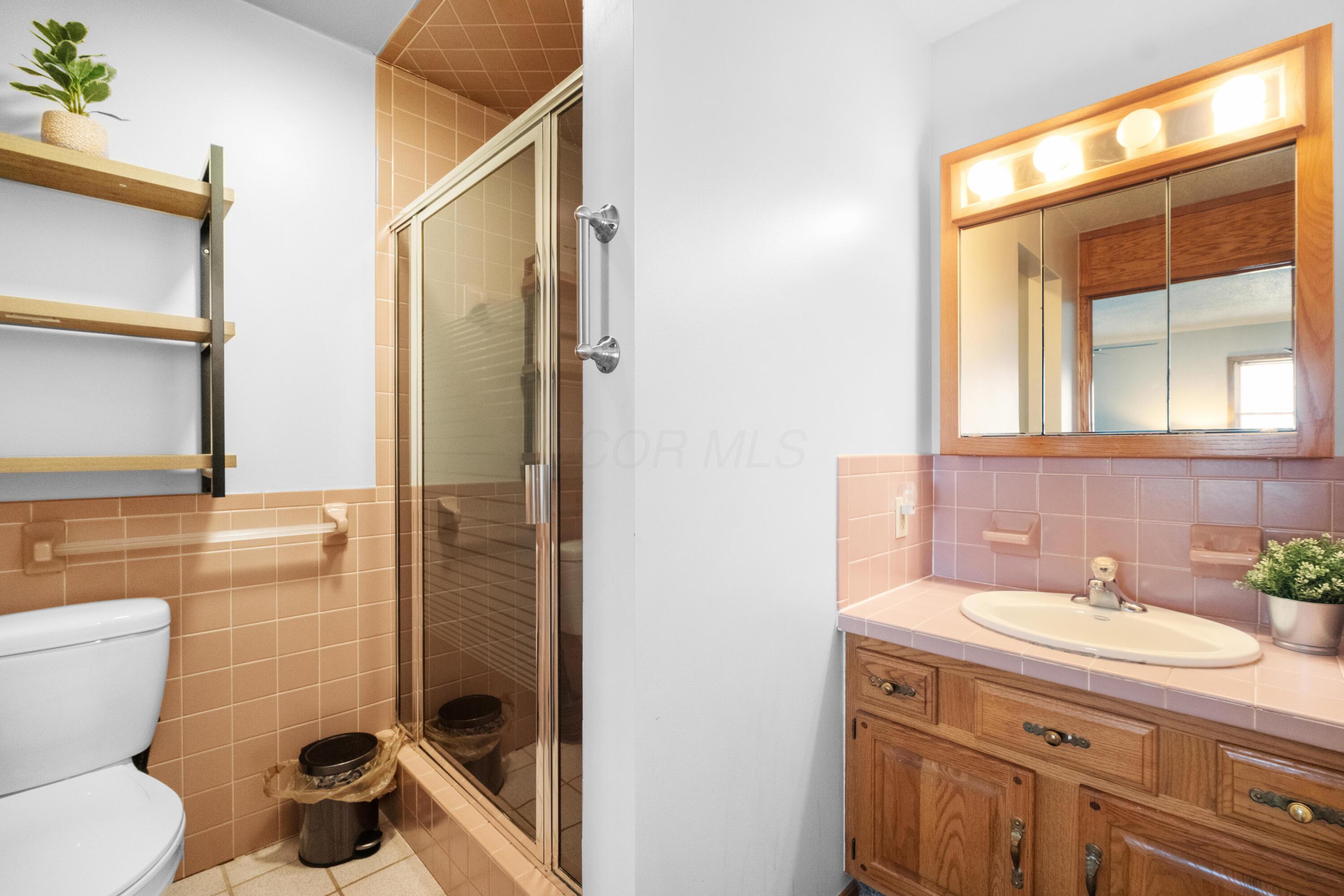 17570 Allen Road, Mount Vernon, Ohio image 30