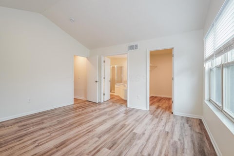 Tiny photo for 1915 Berwick Court, Delaware, OH 43015 (MLS # 226026045)