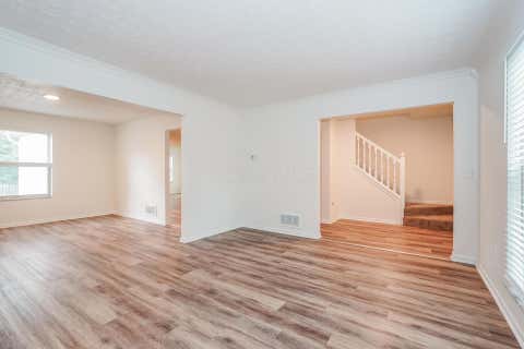Tiny photo for 1915 Berwick Court, Delaware, OH 43015 (MLS # 226026045)