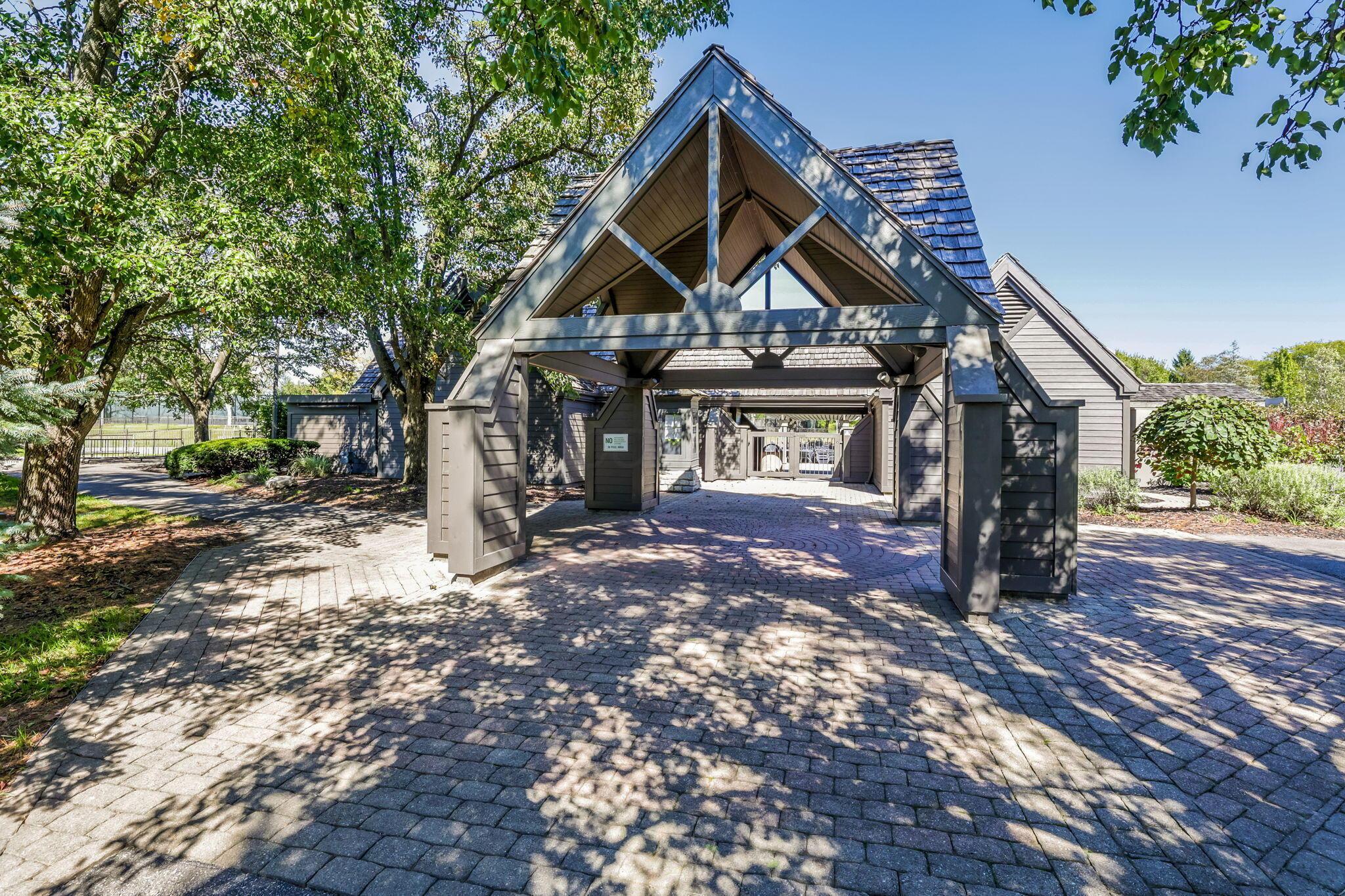 Dublin, Ohio 43017, United States, 4 Bedrooms Bedrooms, ,4 BathroomsBathrooms,Residential,Active,9434