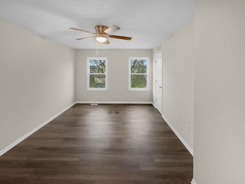 Tiny photo for 5322 Knight Street, Groveport, OH 43125 (MLS # 226000614)