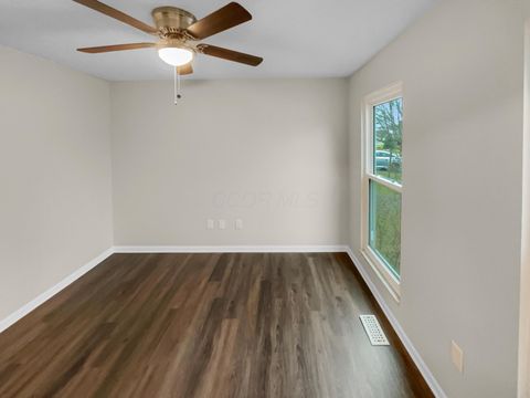 Tiny photo for 5322 Knight Street, Groveport, OH 43125 (MLS # 226000614)