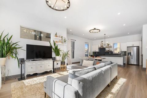 Photo of 1068 Bryden Road I #I, Columbus, OH 43205 (MLS # 226002276)