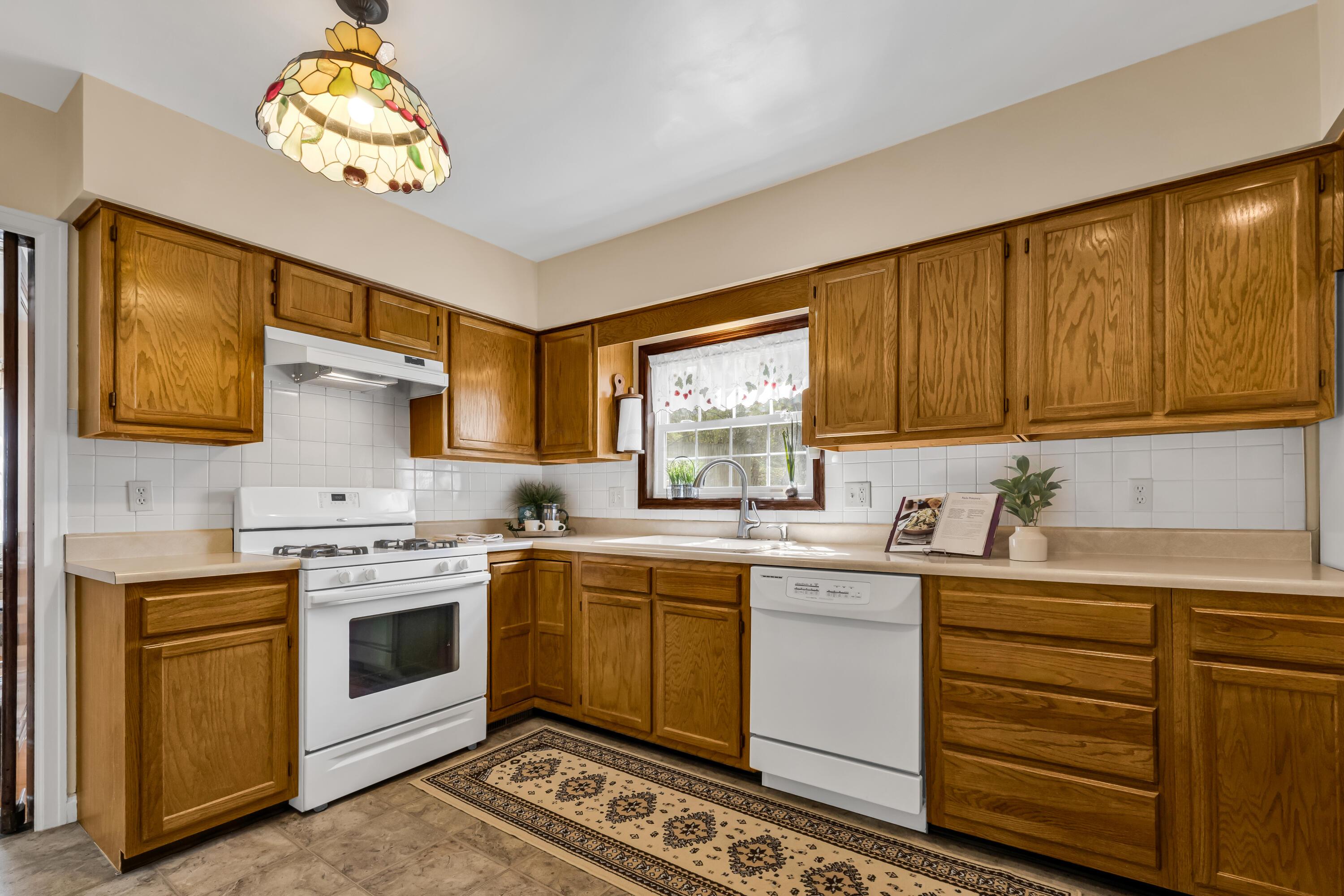 936 E High Street, Mount Vernon, Ohio image 15