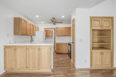 Tiny photo for 1249 Dunhurst Street, Circleville, OH 43113 (MLS # 226017602)