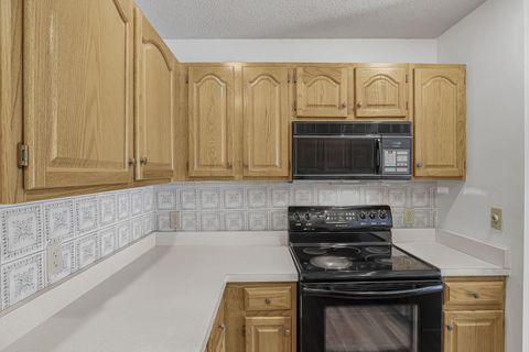 Tiny photo for 1249 Dunhurst Street, Circleville, OH 43113 (MLS # 226017602)