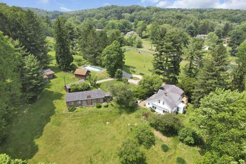 Photo of 2083 Welsh Hills Road NE, Granville, OH 43023 (MLS # 226025398)