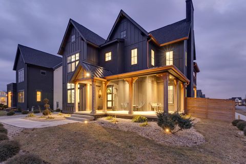 Photo of 5376 Maple Drive, Lewis Center, OH 43035 (MLS # 226002909)