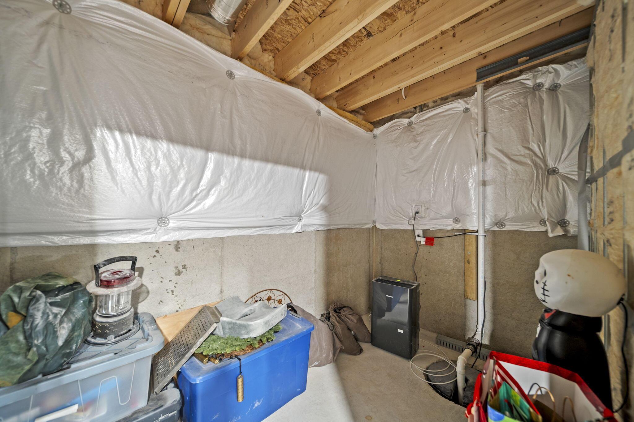 502 Skyway Drive, Springfield, Ohio image 45