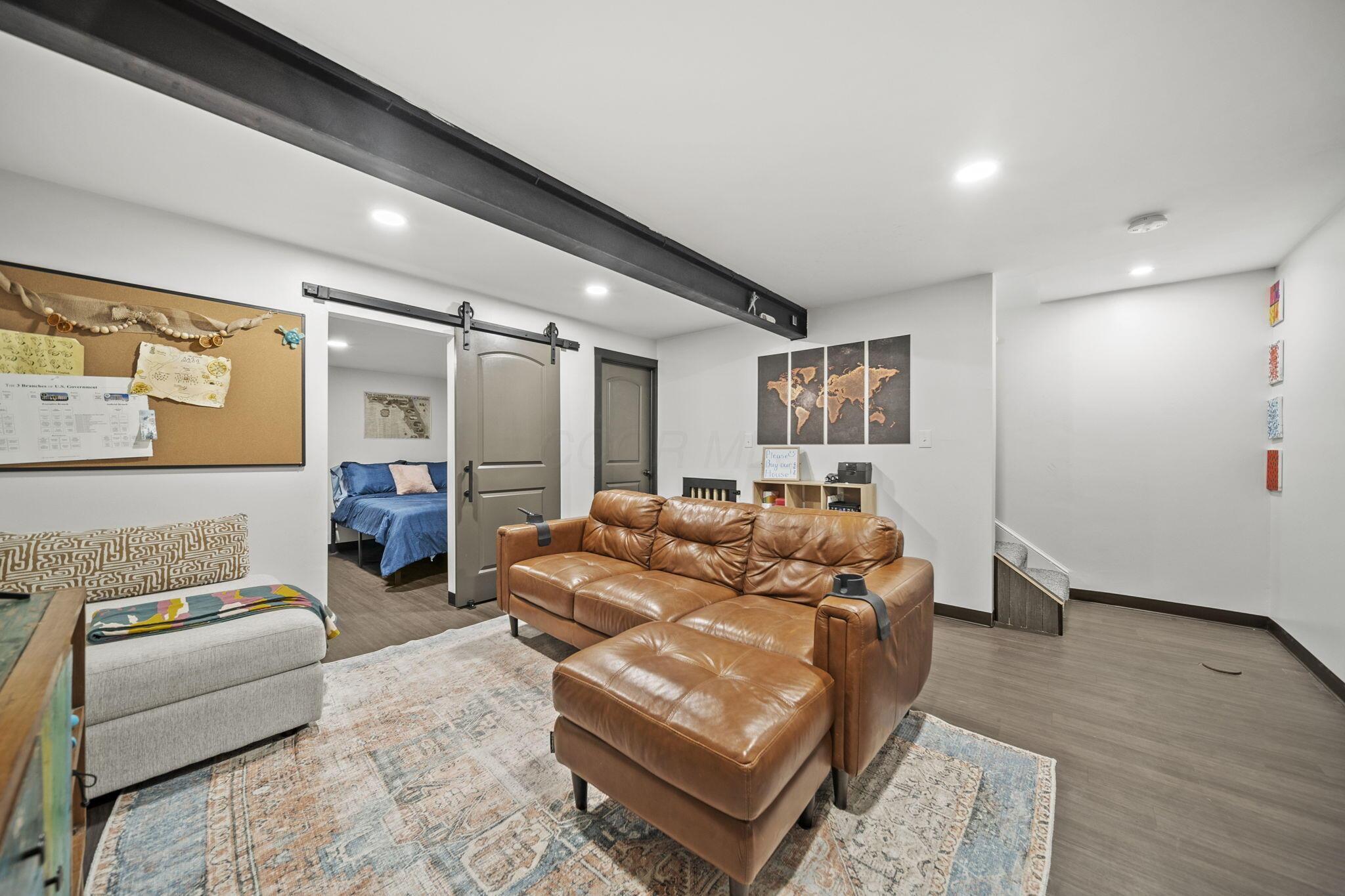 502 Skyway Drive, Springfield, Ohio image 37