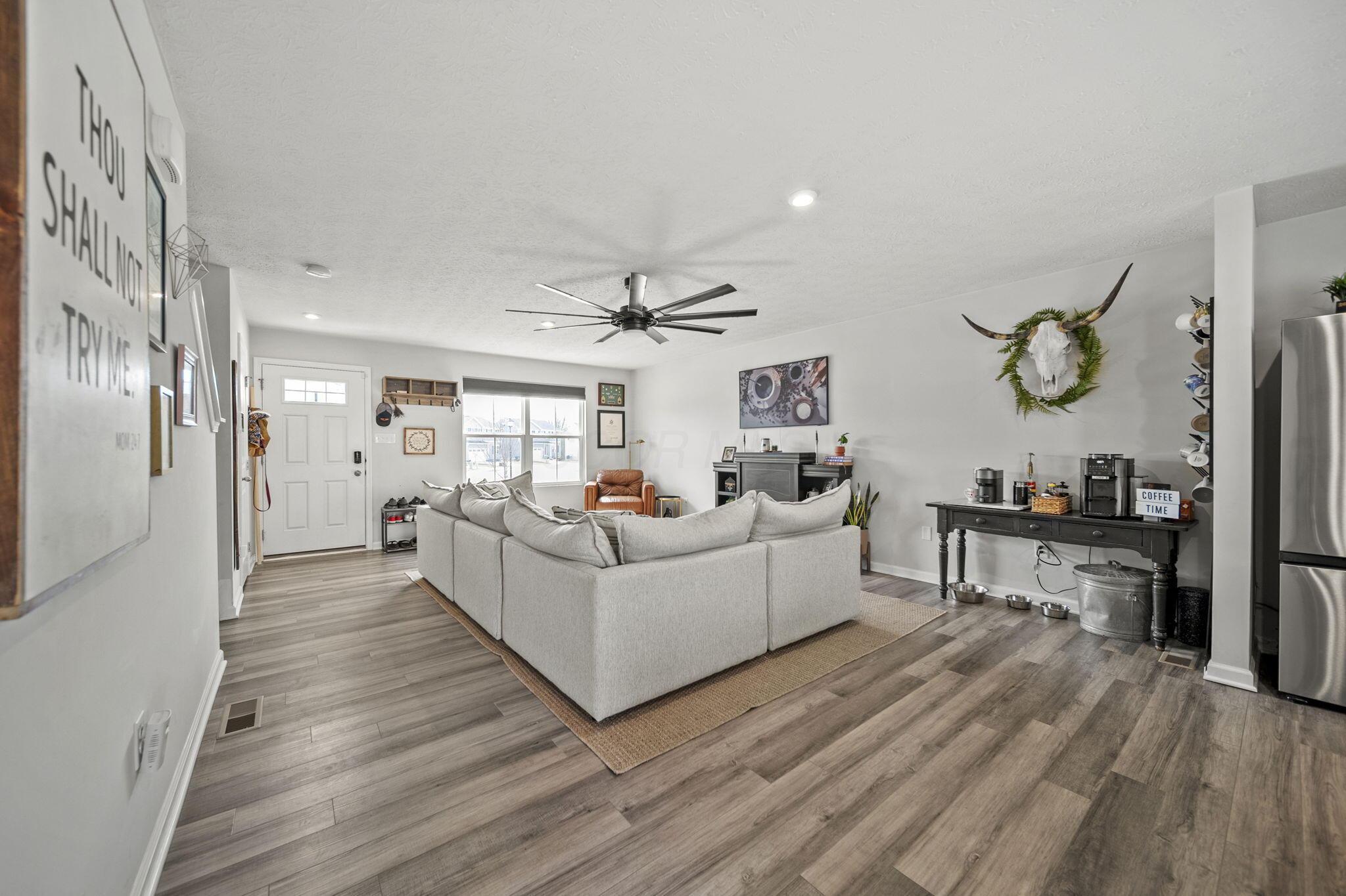 502 Skyway Drive, Springfield, Ohio image 12