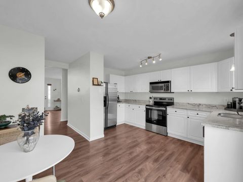 Tiny photo for 7099 Fonso Drive, New Albany, OH 43054 (MLS # 225036147)