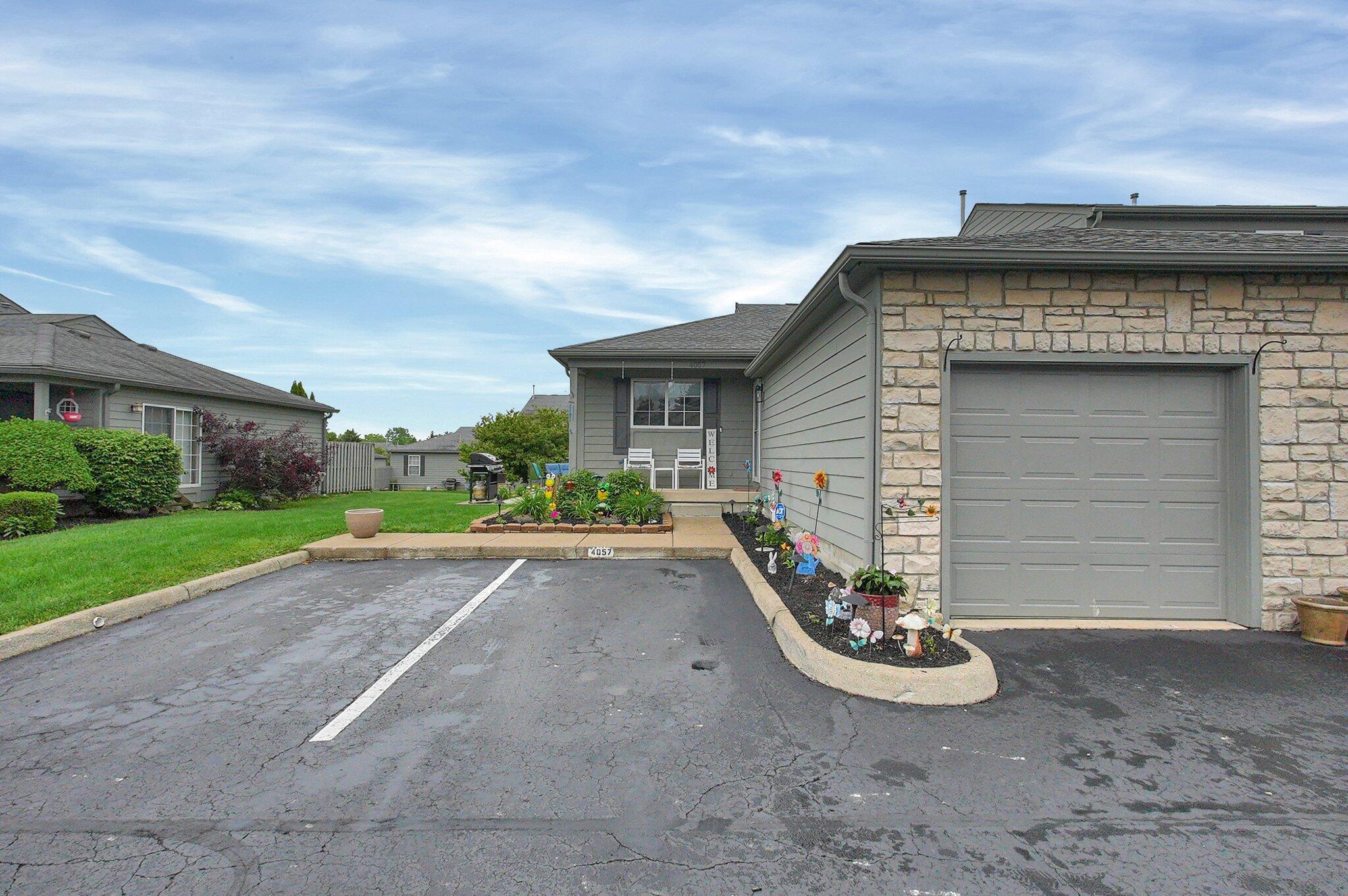 4057 Blendon Point Drive #60A, Columbus, Ohio image 3
