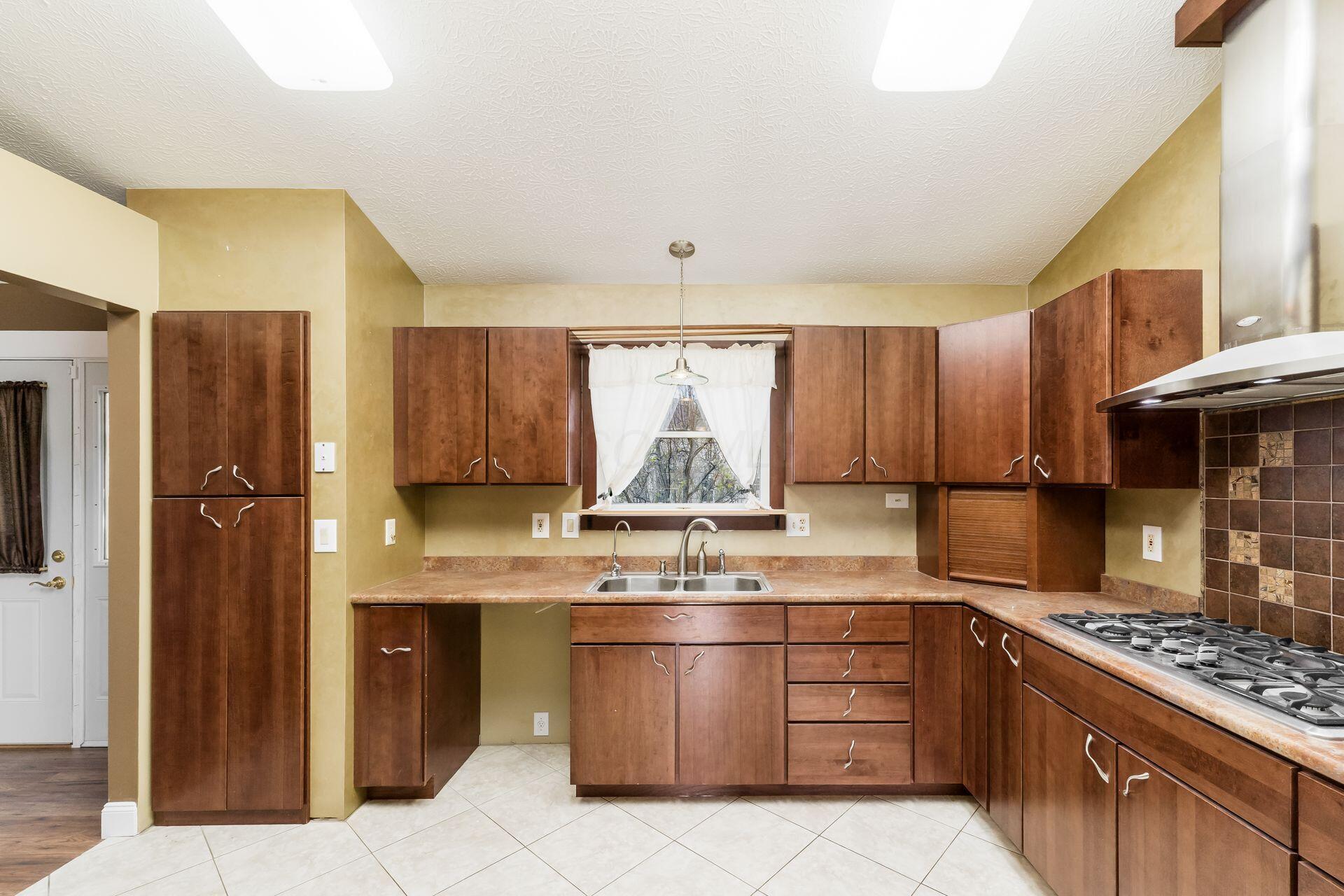727 Petigrew Drive, Reynoldsburg, Ohio image 20