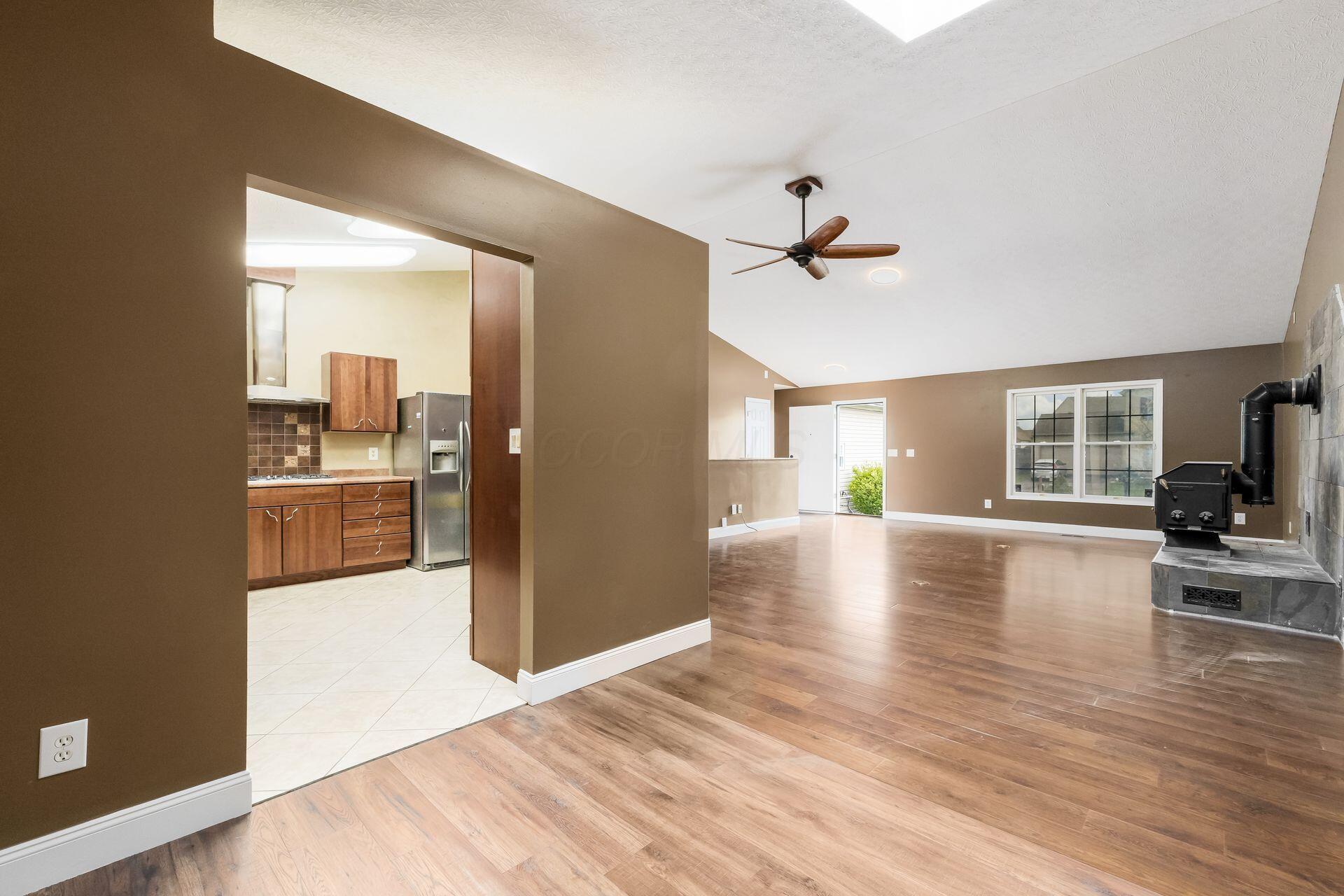 727 Petigrew Drive, Reynoldsburg, Ohio image 16