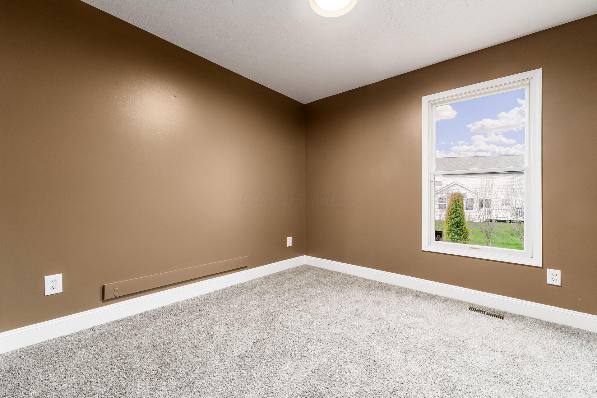 727 Petigrew Drive, Reynoldsburg, Ohio image 23