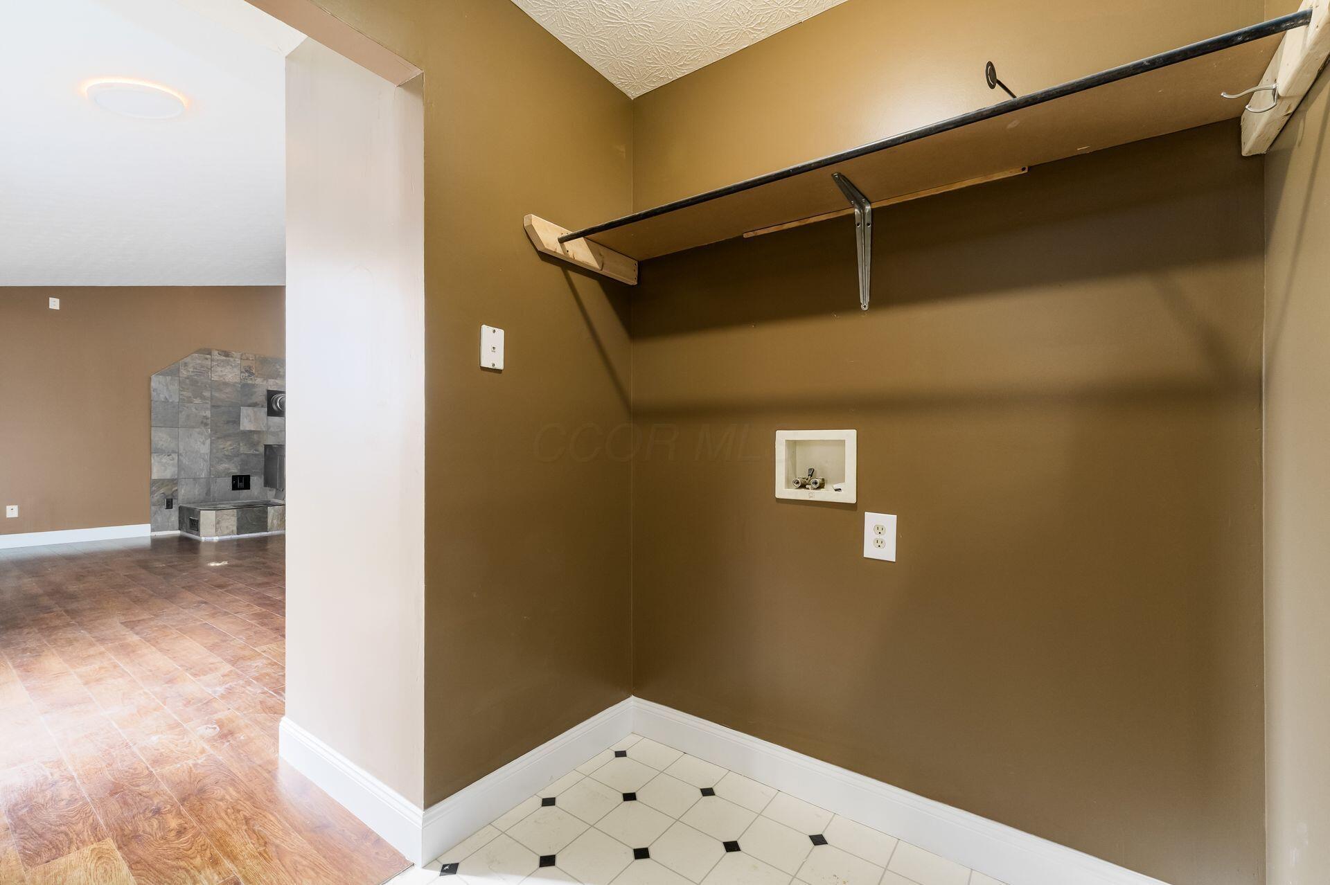 727 Petigrew Drive, Reynoldsburg, Ohio image 32