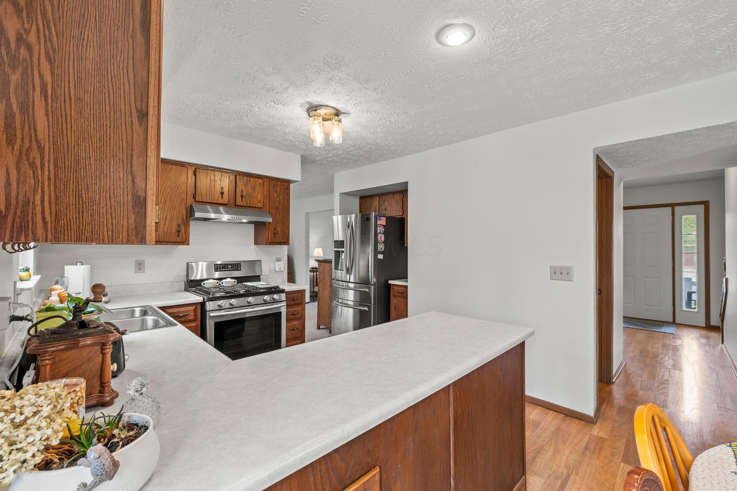 618 Colony Drive, Westerville, Ohio image 17