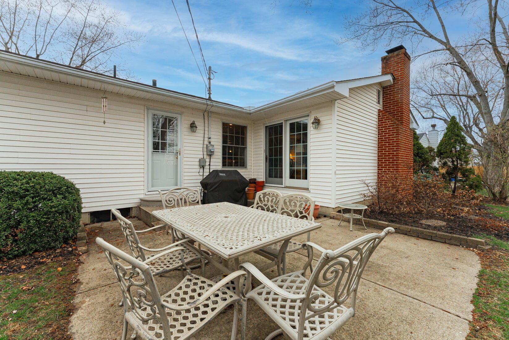 3464 Helen Place, Grove City, Ohio image 6